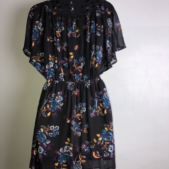 Xhilaration dress size small - Picture 3 of 4